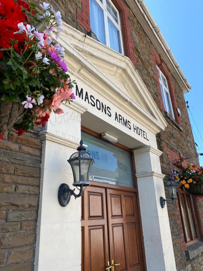 ברידג'נד The Masons Arms Hotel מראה חיצוני תמונה
